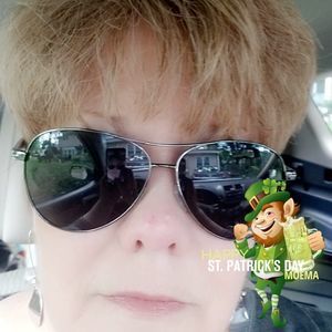 Meet your Posher, Donna